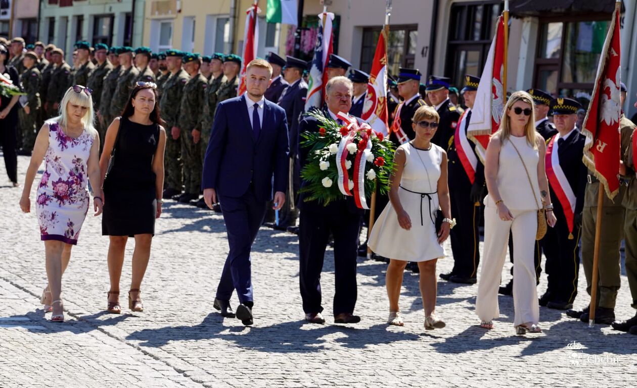  Chełm uczcił Święto Wojska Polskiego i 105. rocznicę Cudu nad Wisłą (zdjęcie 2) - Autor: Miasto Chełm/fb