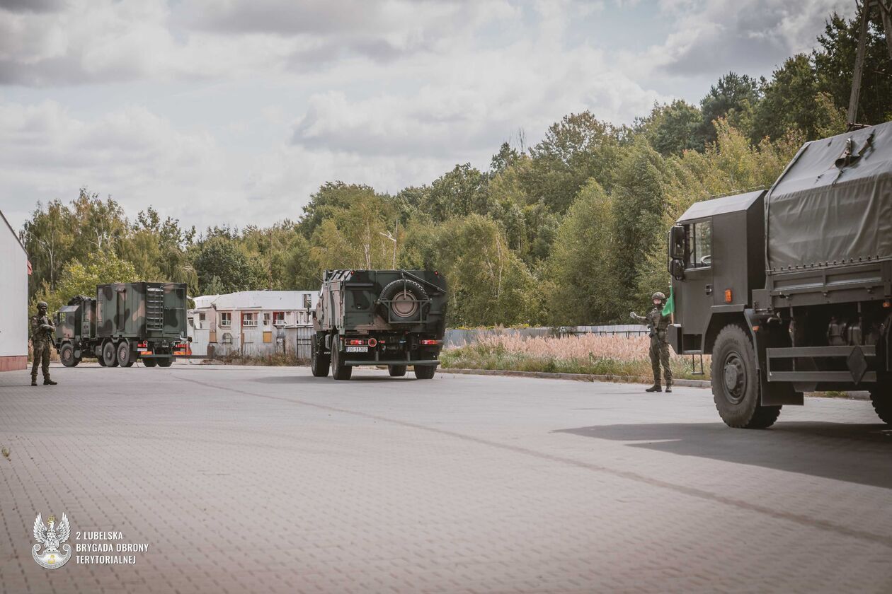 Żołnierze 2 Lubelskiej Brygady Obrony Terytorialnej i Żelazny Obrońca-25 