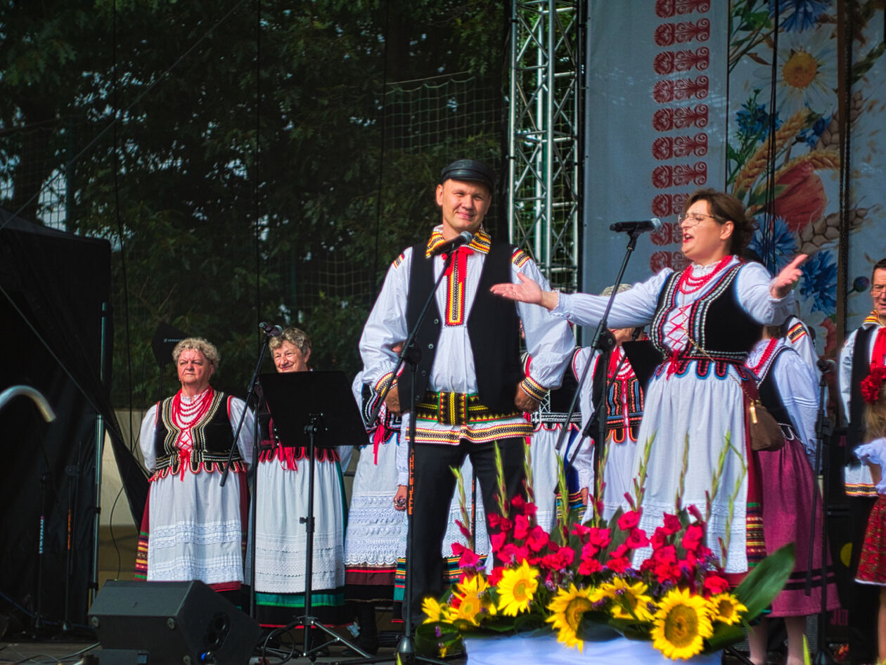  Dożynki powiatowo-gminne w Niedrzwicy Dużej (zdjęcie 23) - Autor: Michał Żyszkiewicz