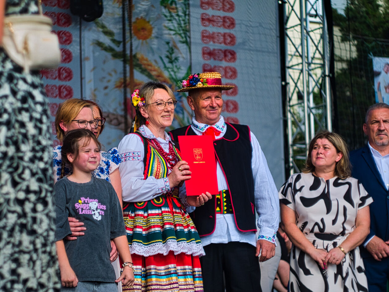  Dożynki powiatowo-gminne w Niedrzwicy Dużej (zdjęcie 39) - Autor: Michał Żyszkiewicz