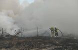 Dogaszenie pożaru w Bełżycach (zdjęcie 2)