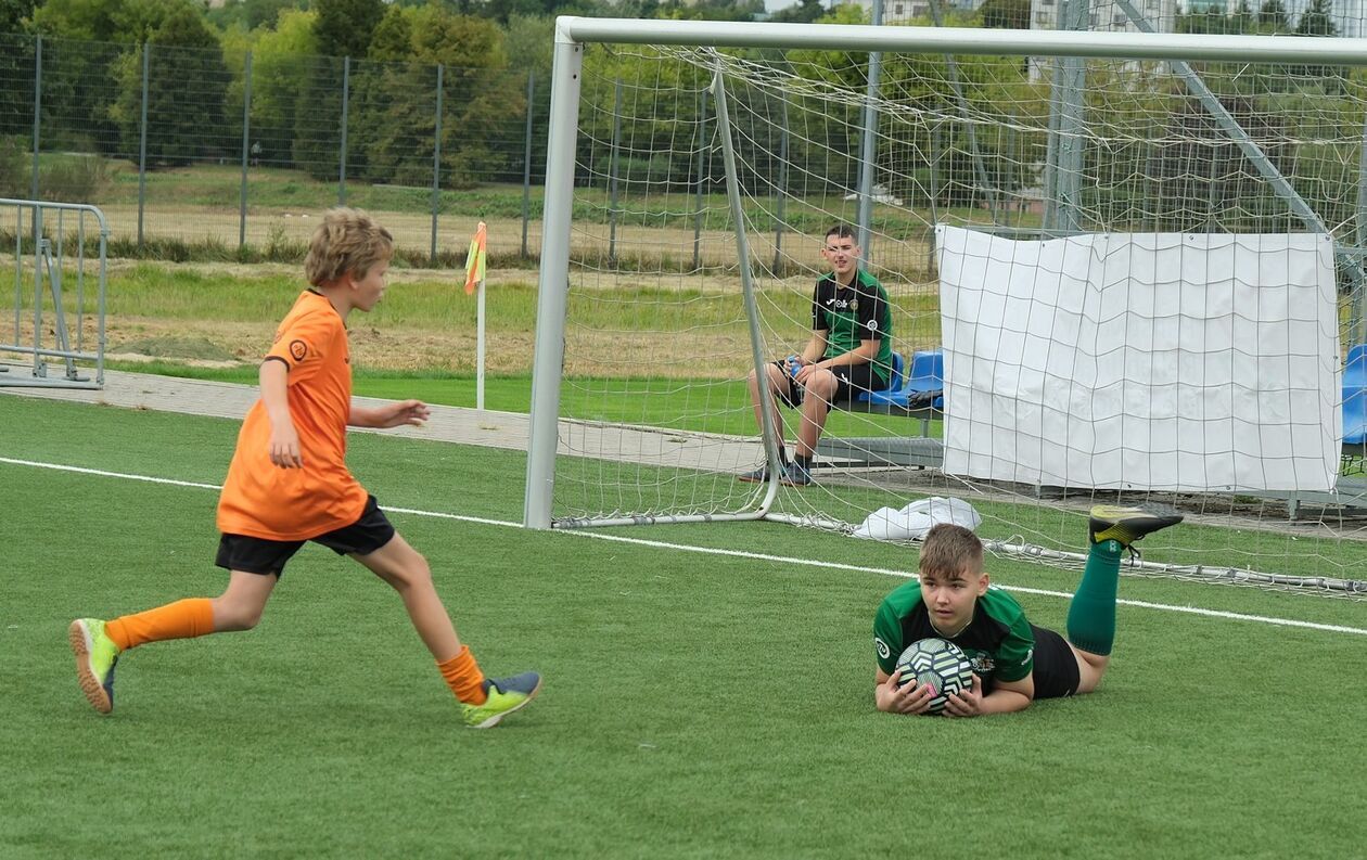  Turniej FutbolPlus - Akademia Odkrywców Sportu UMCS (zdjęcie 8) - Autor: DW