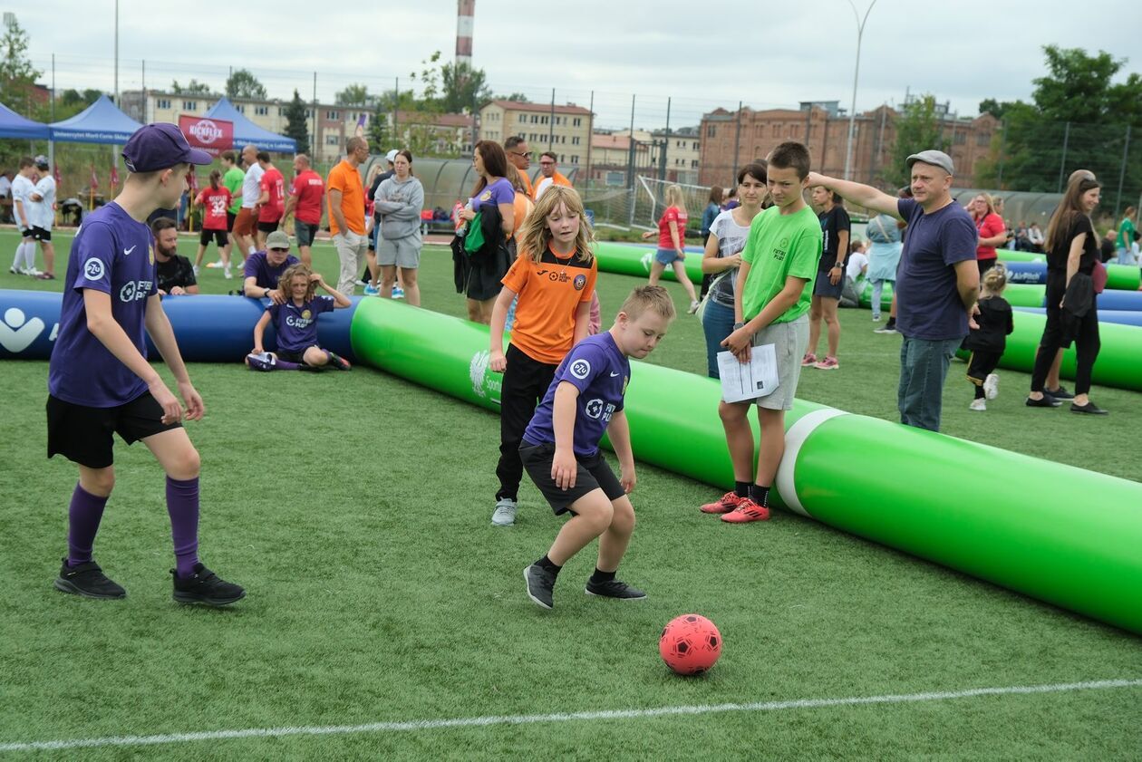  Turniej FutbolPlus - Akademia Odkrywców Sportu UMCS (zdjęcie 6) - Autor: DW