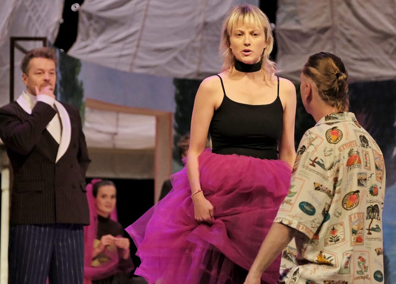  Poskromienie złośnicy w teatrze Osterwy (zdjęcie 12) - Autor: DW