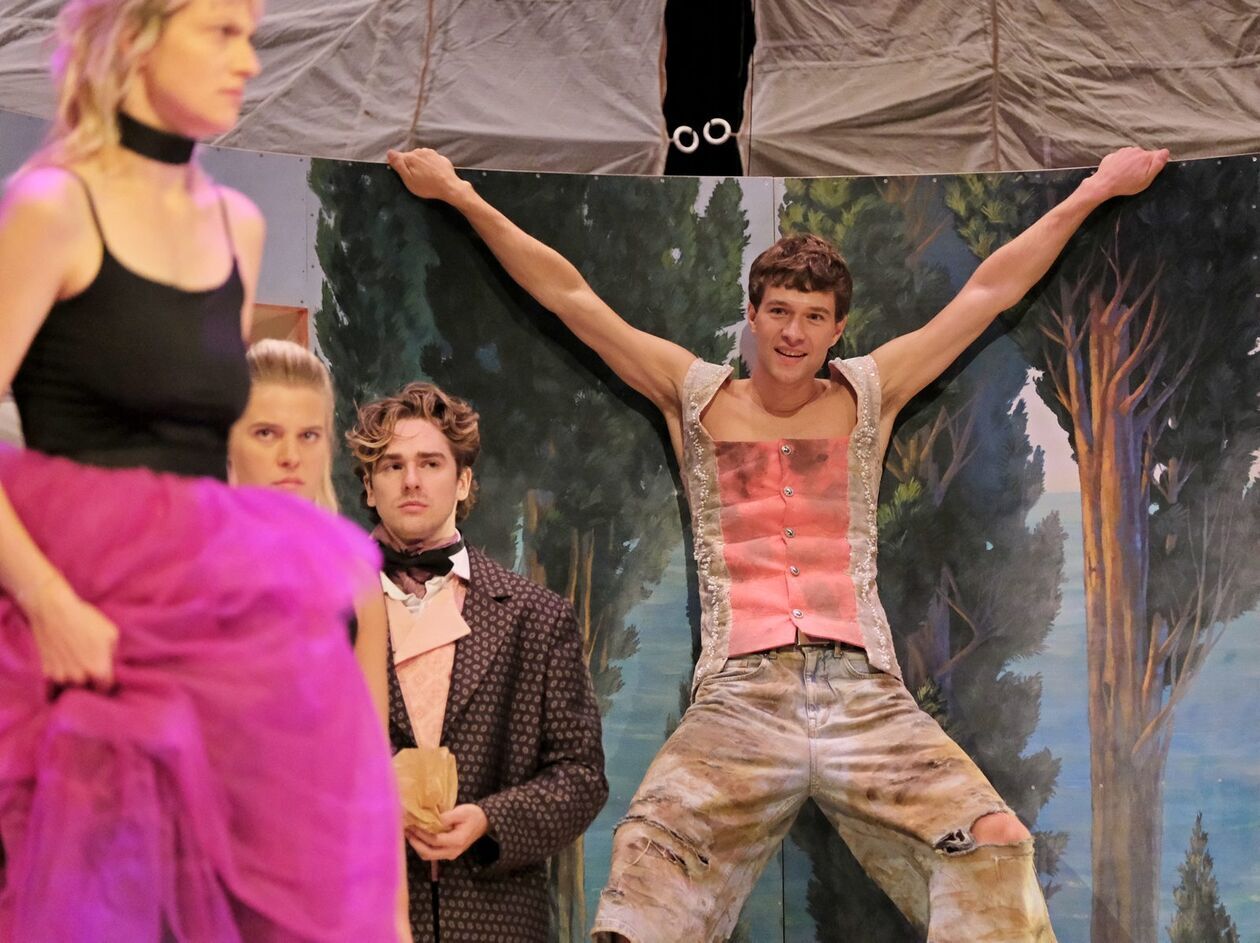  Poskromienie złośnicy w teatrze Osterwy (zdjęcie 13) - Autor: DW