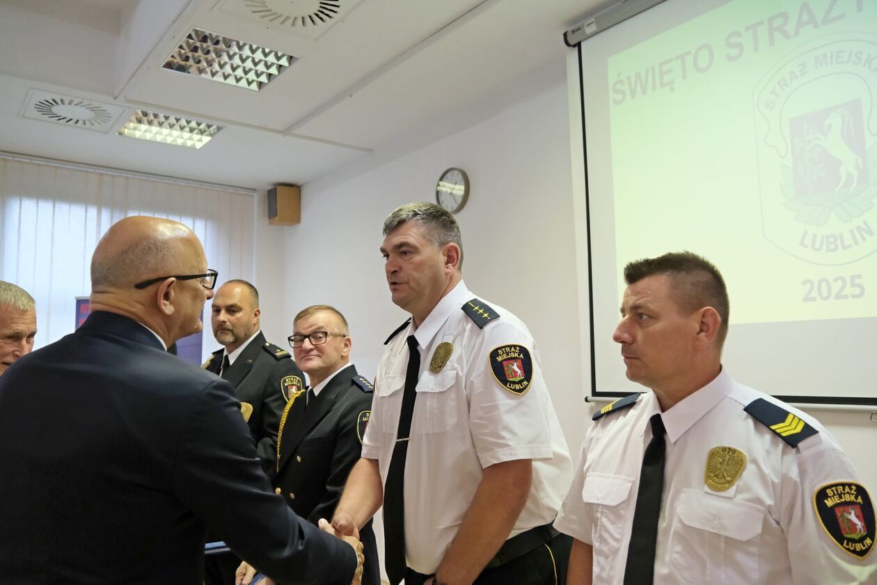  Święto lubelskiej Straży Miejskiej (zdjęcie 10) - Autor: DW