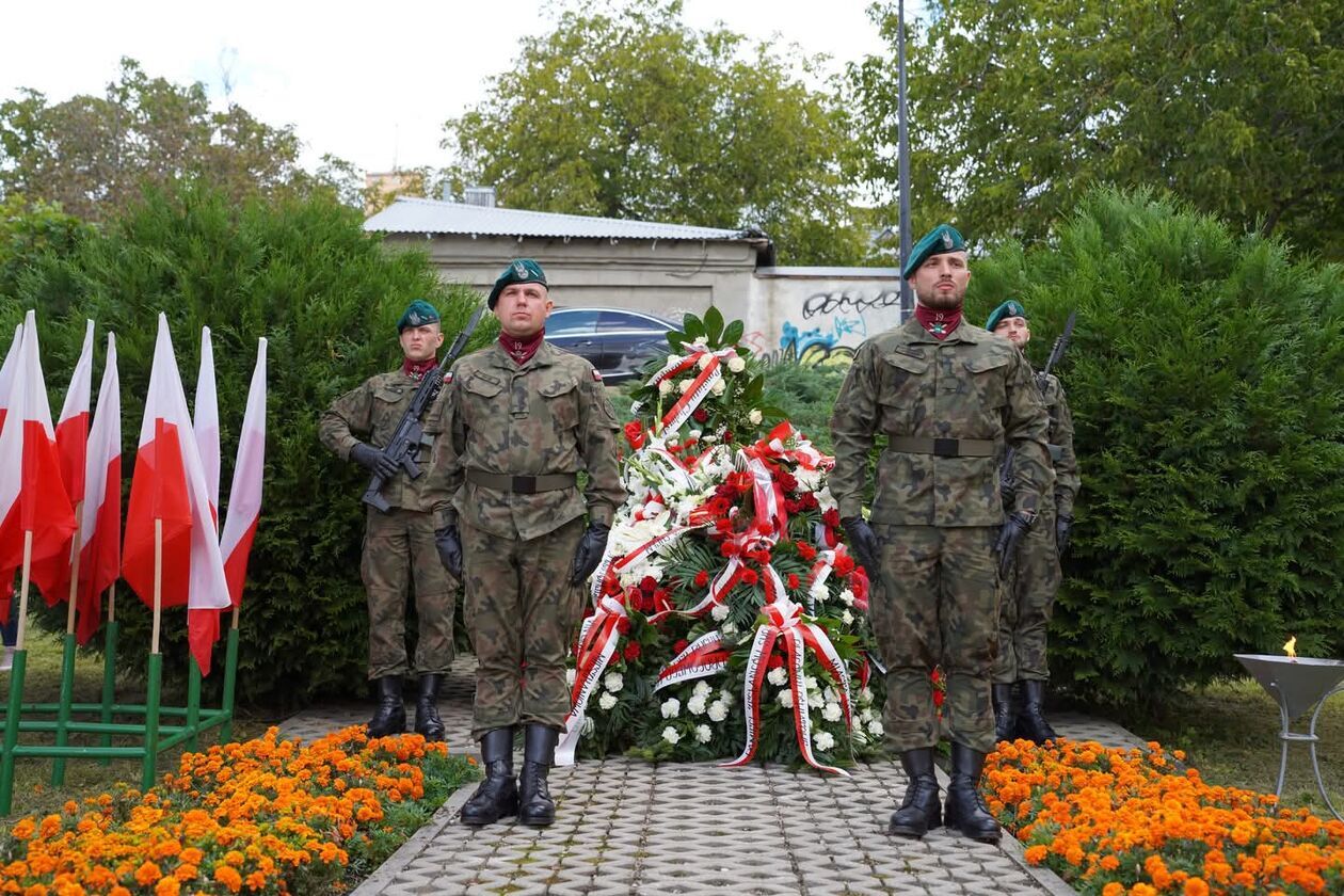  86. rocznica agresji Związku Sowieckiego na Polskę oraz Światowy Dzień Sybiraka w Chełmie  (zdjęcie 11) - Autor: Miasto Chełm/fb