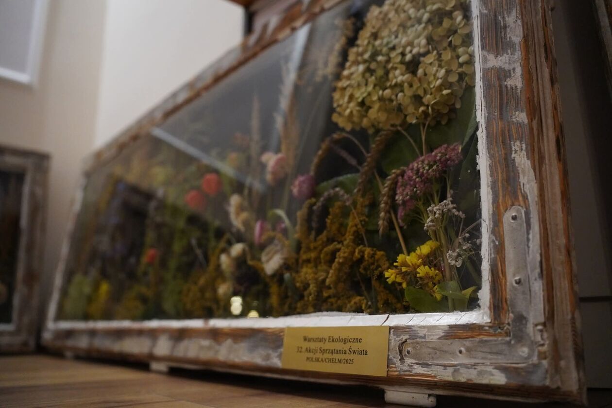  Sztuka z odpadów   - Autor: Miasto Chełm/fb