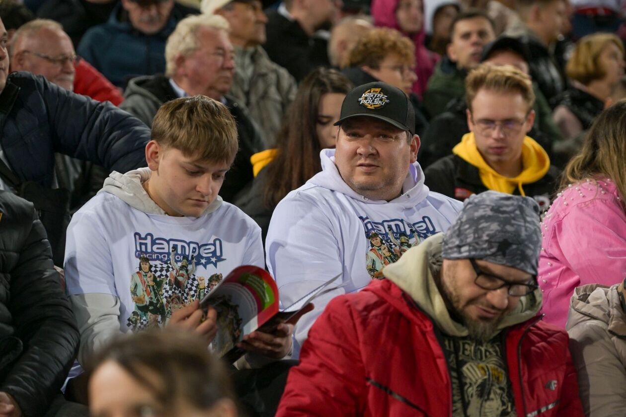  5ea856199c0497e3dadec6611e7144e9.jpg