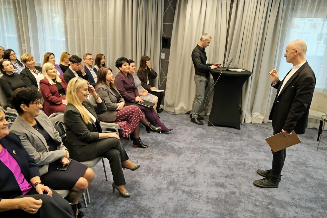 Konferencja pt Rehabilitacja zawodowa osób z zaburzeniami psychicznymi  - Autor: DW