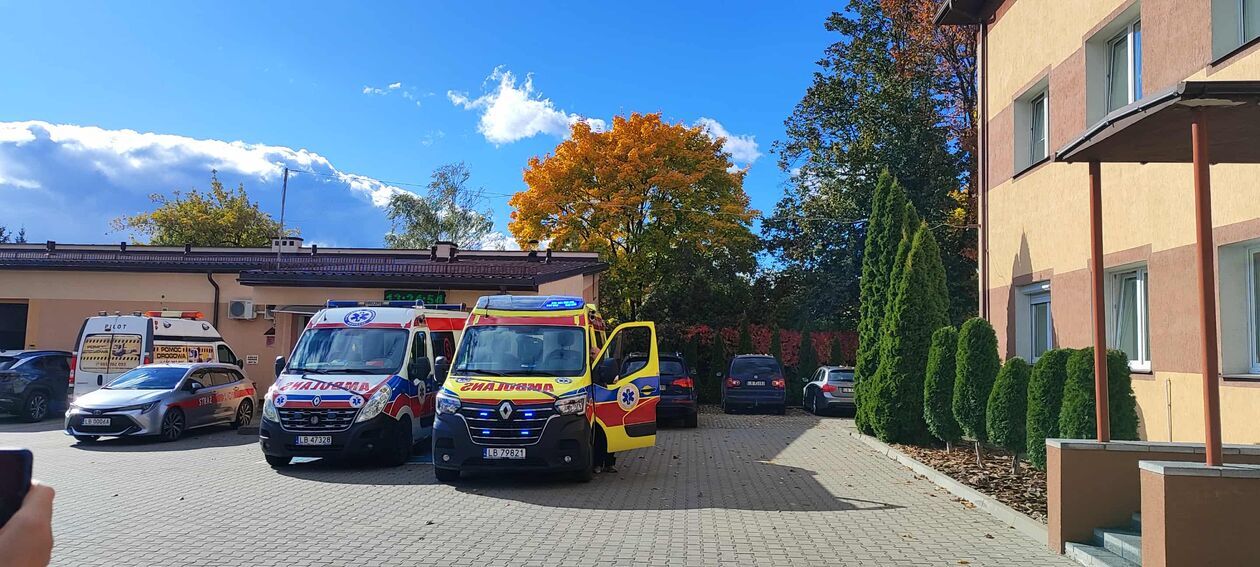  Odsłonięcie tablicy pamiątkowej w bialskim pogotowiu   - Autor: EB