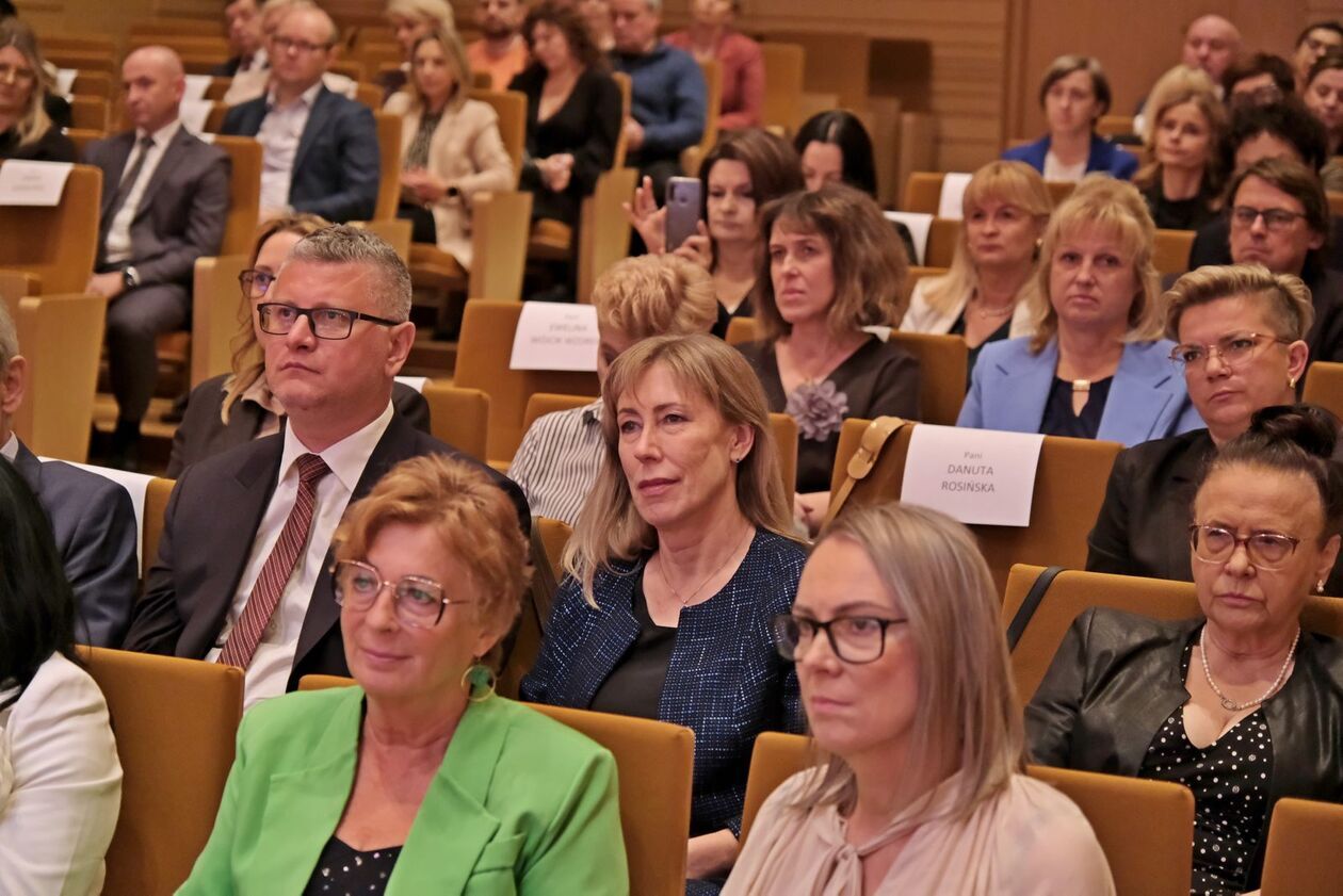  Lublin uczcił Dzień Edukacji Narodowej (zdjęcie 16) - Autor: DW