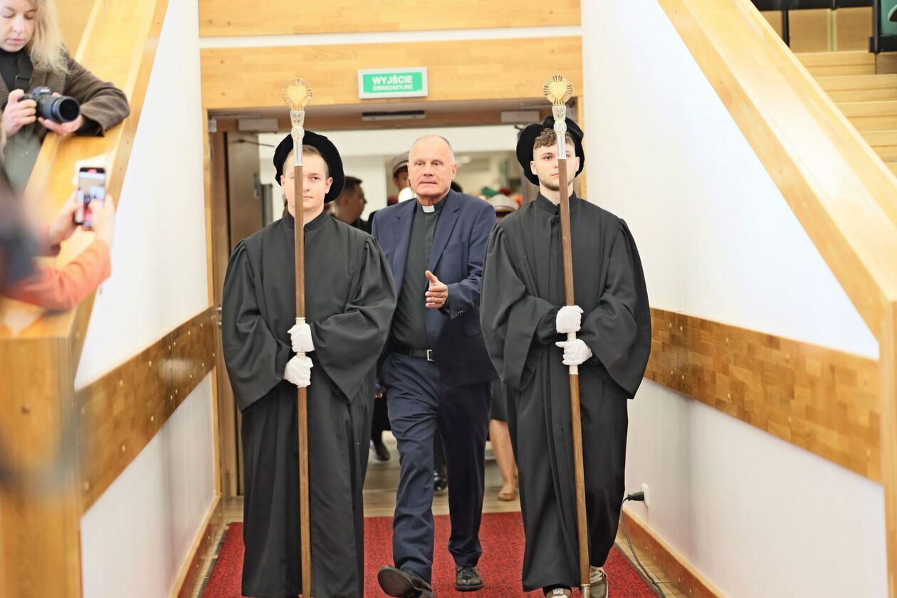  Inauguracja roku akademickiego na KUL (zdjęcie 6) - Autor: DW