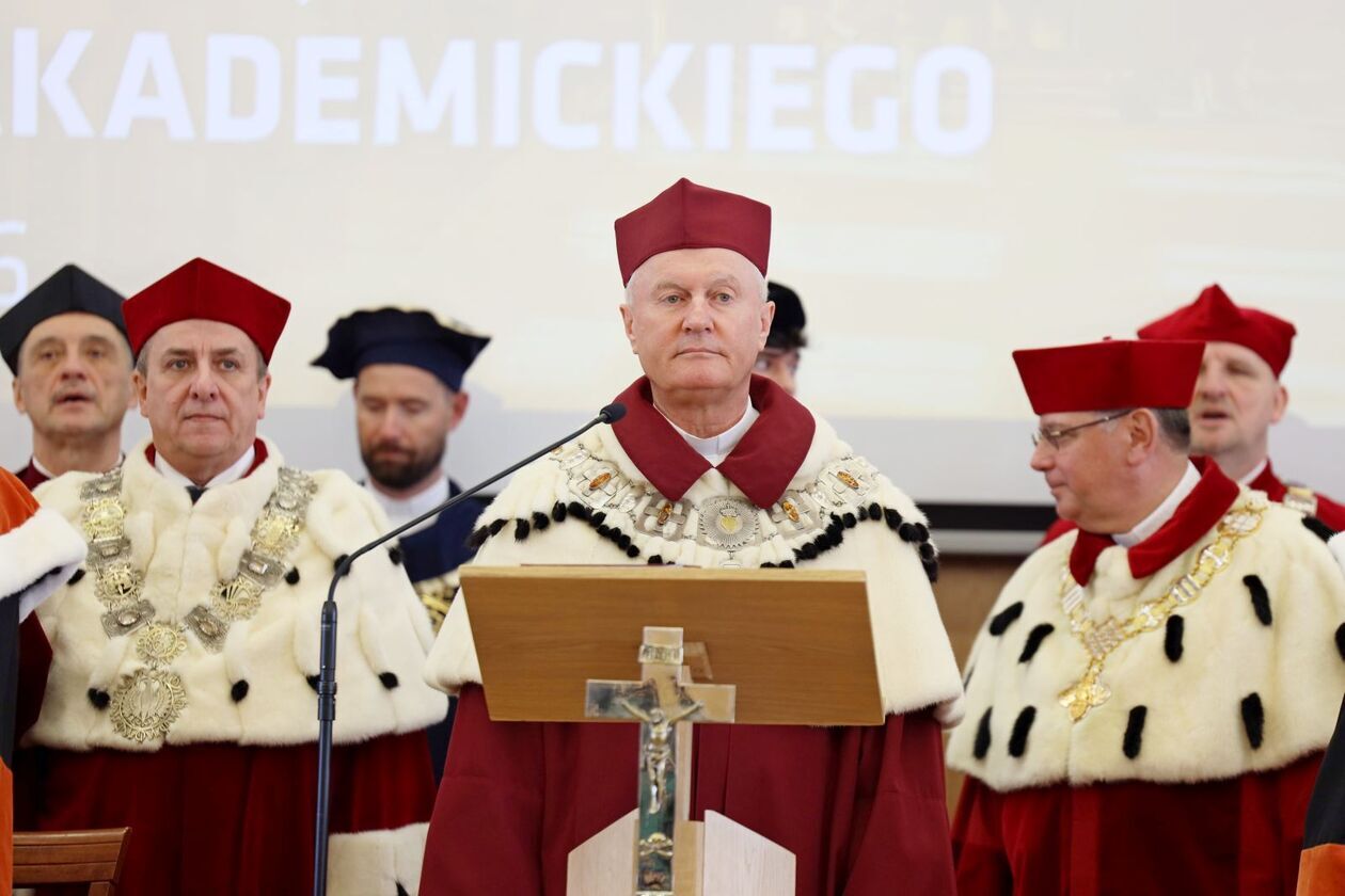  Inauguracja roku akademickiego na KUL (zdjęcie 9) - Autor: DW