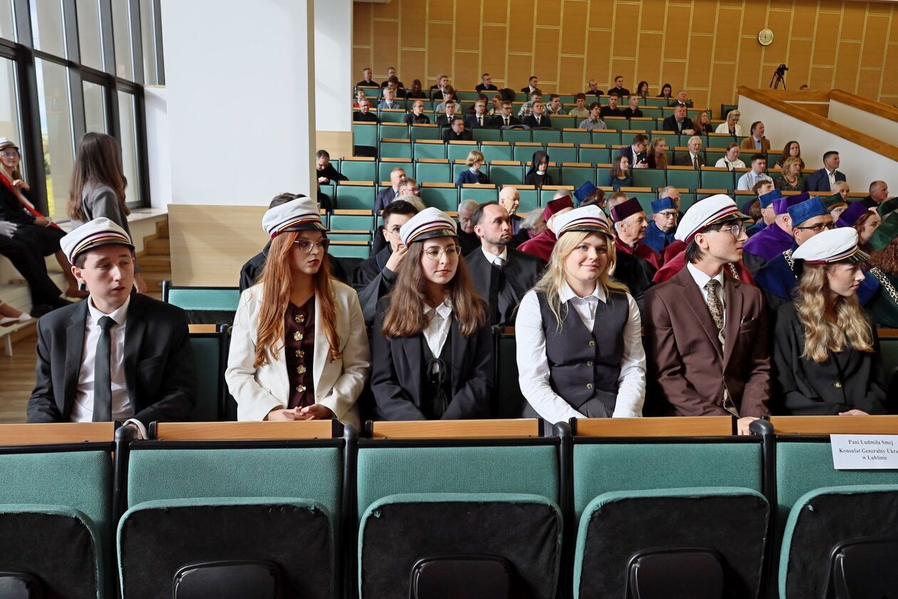  Inauguracja roku akademickiego na KUL (zdjęcie 36) - Autor: DW