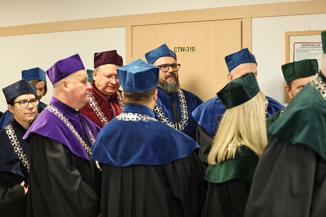  Inauguracja roku akademickiego na KUL (zdjęcie 3) - Autor: DW