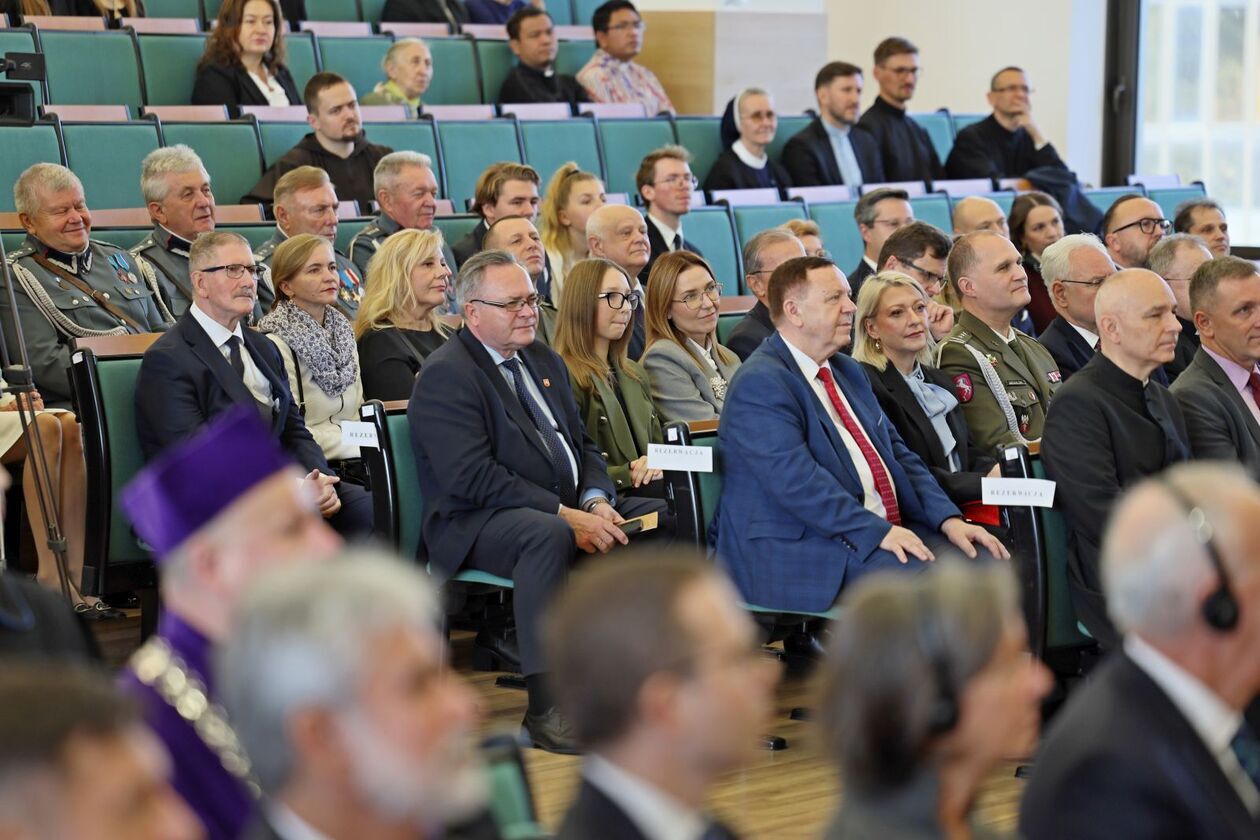  Inauguracja roku akademickiego na KUL (zdjęcie 18) - Autor: DW