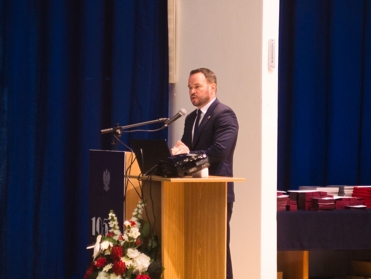  Wręczenie odznaczeń i nagród Ministra Edukacji Narodowej i Lubelskiego Kuratora Oświaty  (zdjęcie 16) - Autor: Michał Żyszkiewicz