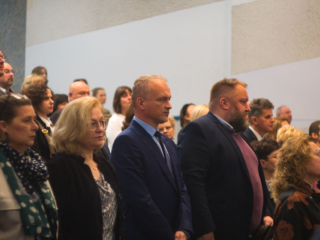  Wręczenie odznaczeń i nagród Ministra Edukacji Narodowej i Lubelskiego Kuratora Oświaty  (zdjęcie 24) - Autor: Michał Żyszkiewicz