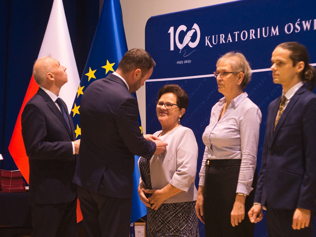  Wręczenie odznaczeń i nagród Ministra Edukacji Narodowej i Lubelskiego Kuratora Oświaty  (zdjęcie 45) - Autor: Michał Żyszkiewicz