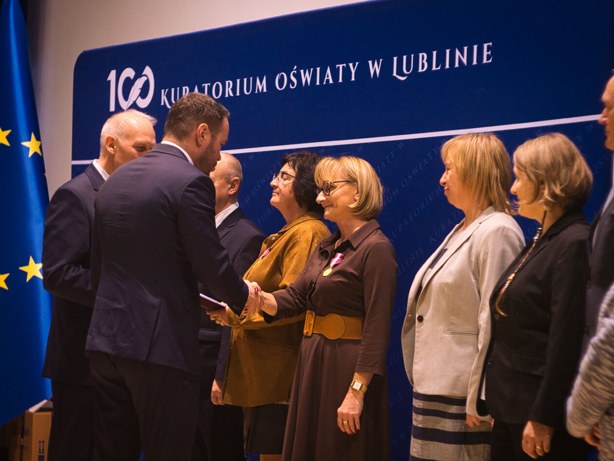  Wręczenie odznaczeń i nagród Ministra Edukacji Narodowej i Lubelskiego Kuratora Oświaty  (zdjęcie 41) - Autor: Michał Żyszkiewicz