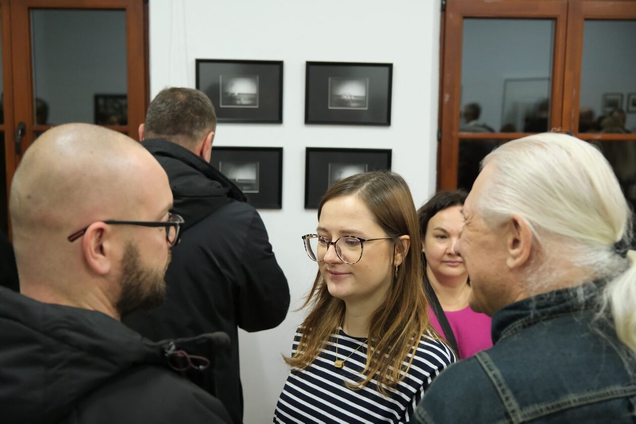  Odzyskać srebro – poruszający wernisaż fotografii Doroty Mościbrodzkiej (zdjęcie 5) - Autor: DW