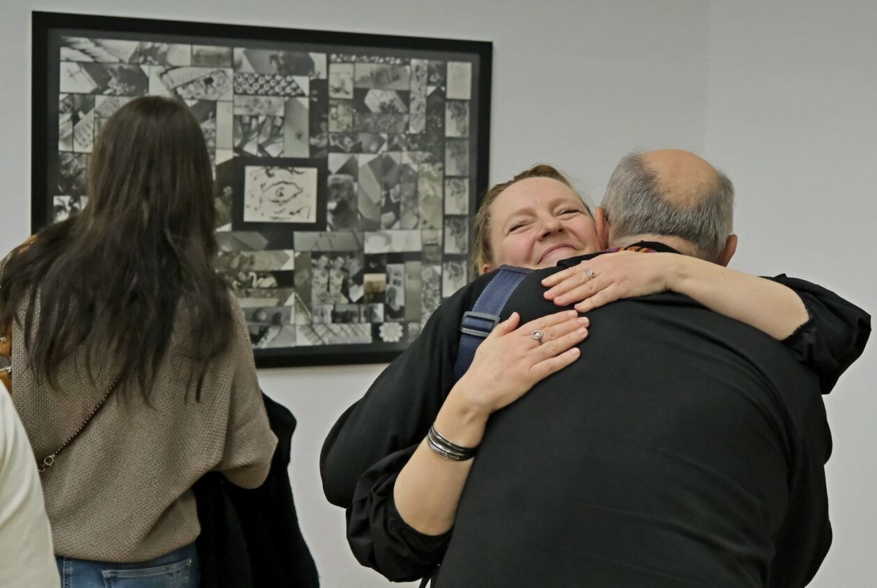  Odzyskać srebro – poruszający wernisaż fotografii Doroty Mościbrodzkiej (zdjęcie 8) - Autor: DW
