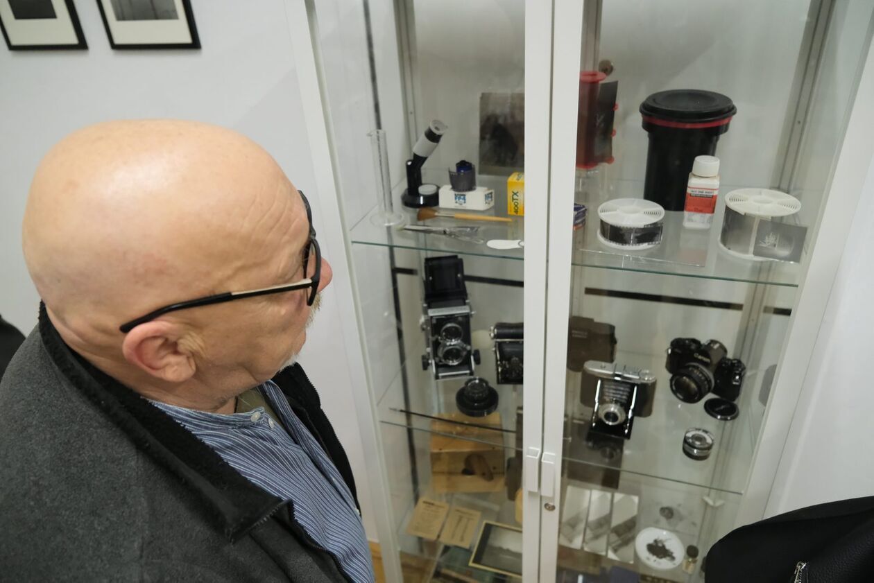  Odzyskać srebro – poruszający wernisaż fotografii Doroty Mościbrodzkiej (zdjęcie 18) - Autor: DW