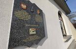 Złożenie kwiatów przy tablicy upamiętniającej dar krwi mieszkańców Zamościa dla Węgrów (zdjęcie 4)