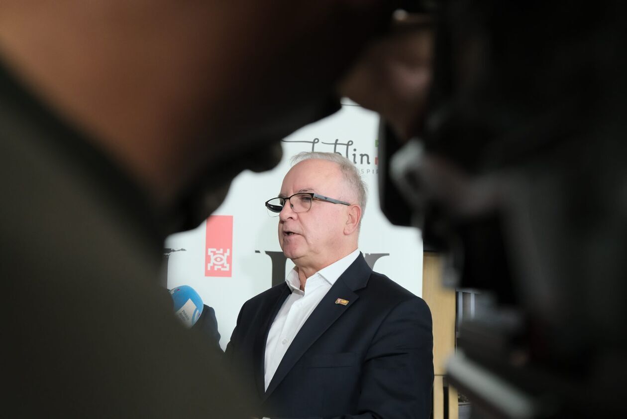 Lubelskie MPK dostanie nowe przegubowce Solarisa (zdjęcie 8) - Autor: DW