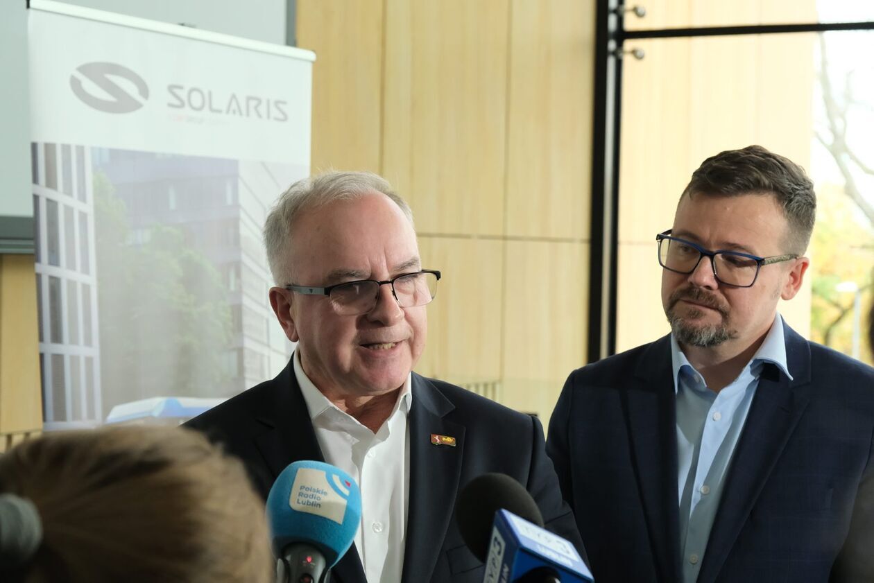  Lubelskie MPK dostanie nowe przegubowce Solarisa (zdjęcie 7) - Autor: DW