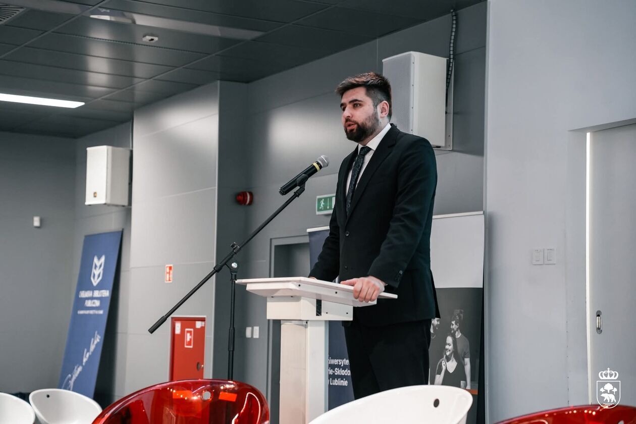  „Ocena prezydencji Polski w Radzie Unii Europejskiej” w Chełmie  (zdjęcie 5) - Autor: Miasto Chełm/fb