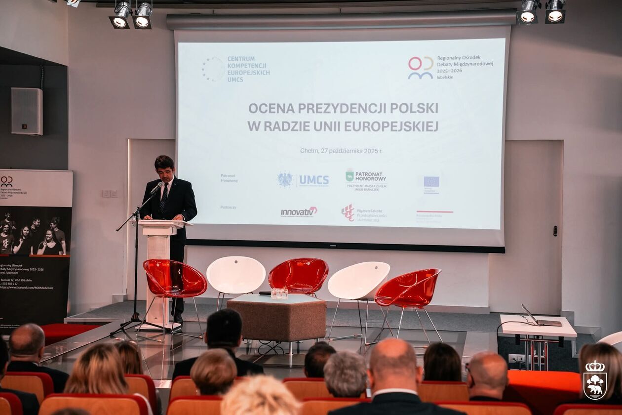 „Ocena prezydencji Polski w Radzie Unii Europejskiej” w Chełmie  (zdjęcie 14) - Autor: Miasto Chełm/fb