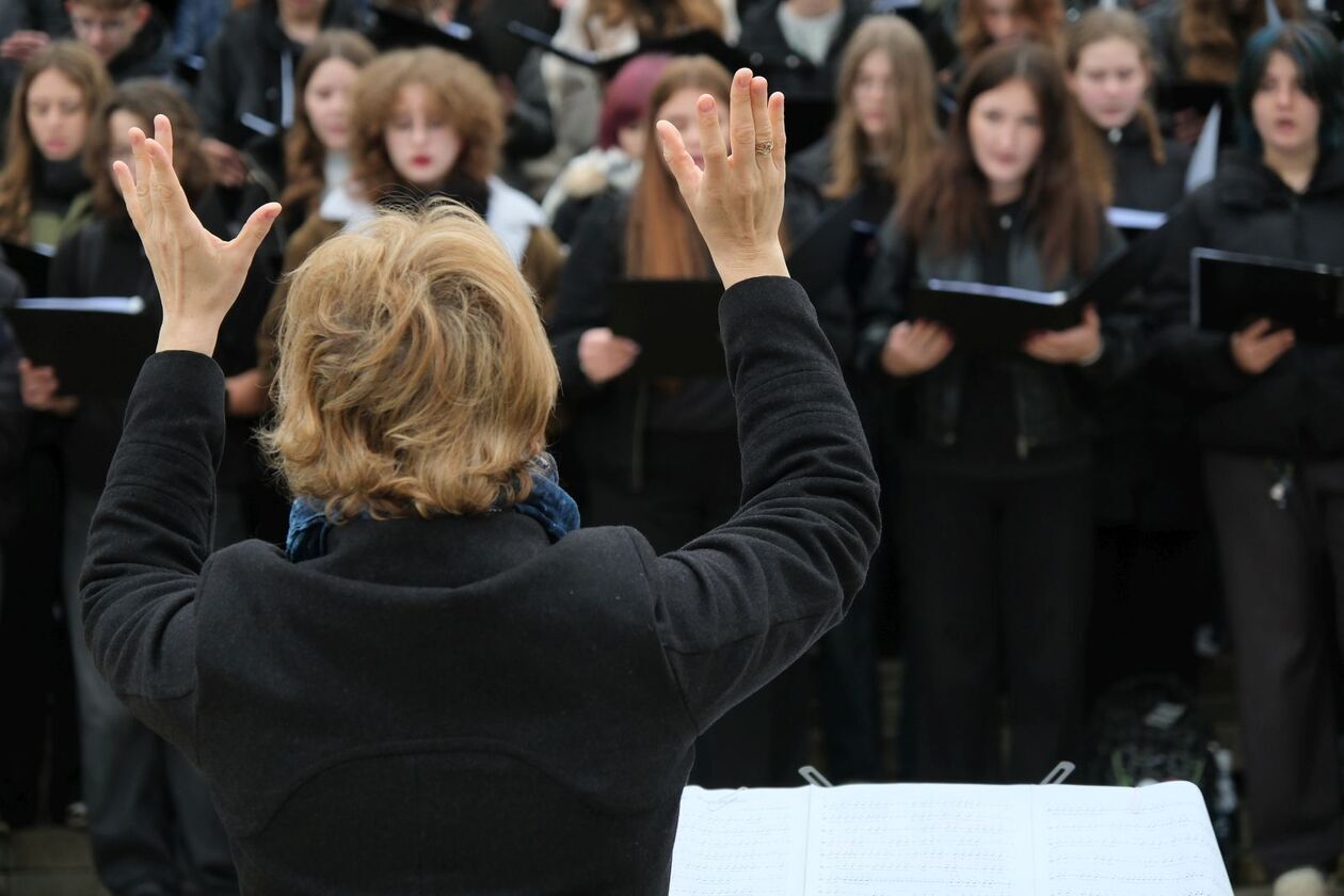   Misterium pt. Lublin. Fuga śmierci. przygotowana przez Teatr NN (zdjęcie 23) - Autor: DW