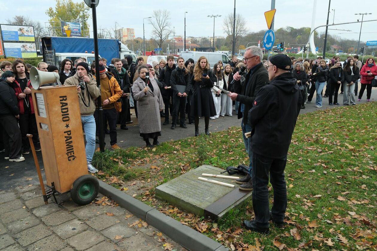   Misterium pt. Lublin. Fuga śmierci. przygotowana przez Teatr NN (zdjęcie 13) - Autor: DW
