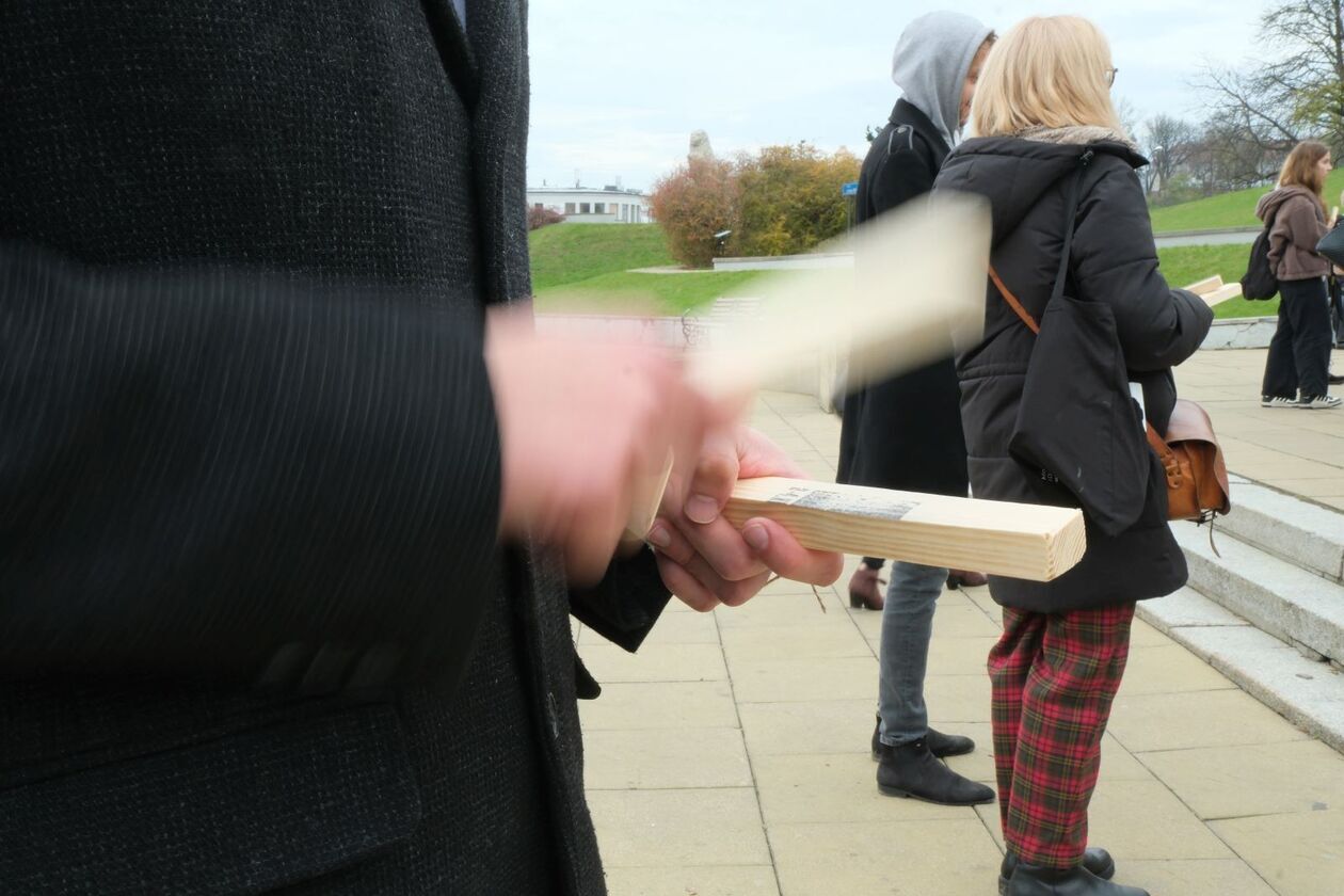   Misterium pt. Lublin. Fuga śmierci. przygotowana przez Teatr NN (zdjęcie 19) - Autor: DW