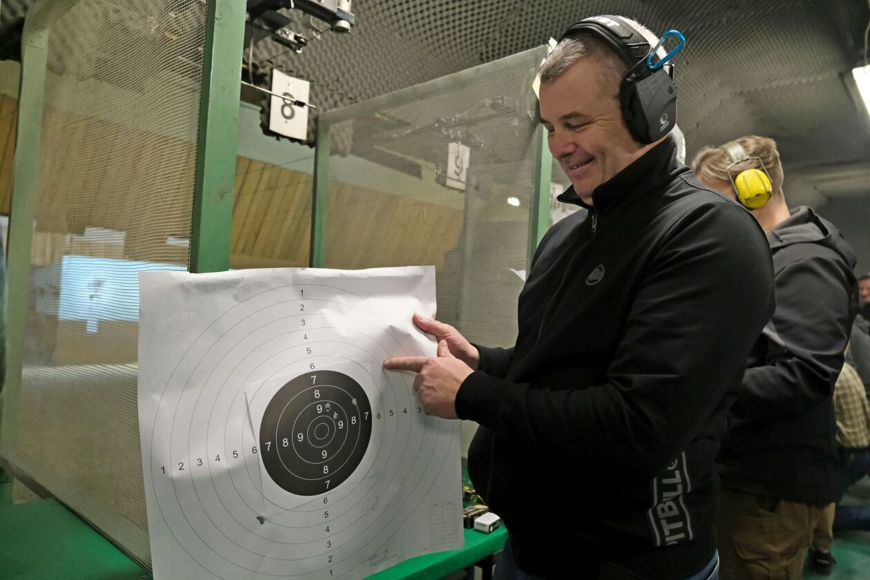  Zawody strzeleckie o Puchar Niepodległości (zdjęcie 24) - Autor: DW