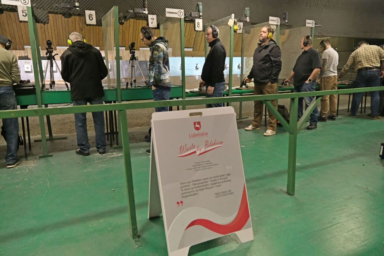  Zawody strzeleckie o Puchar Niepodległości (zdjęcie 27) - Autor: DW