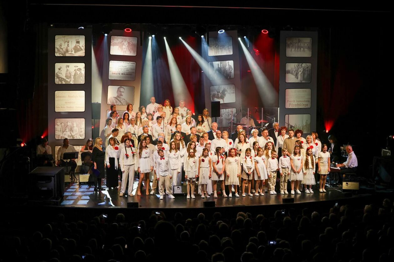  Święto Niepodległości w Chełmie  (zdjęcie 22) - Autor: Miasto Chełm/fb