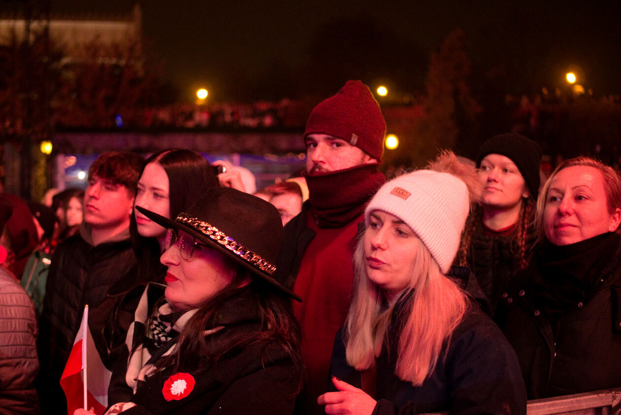  Polska na TAK! - Koncert na Placu Zamkowym (zdjęcie 42) - Autor: Michał Żyszkiewicz