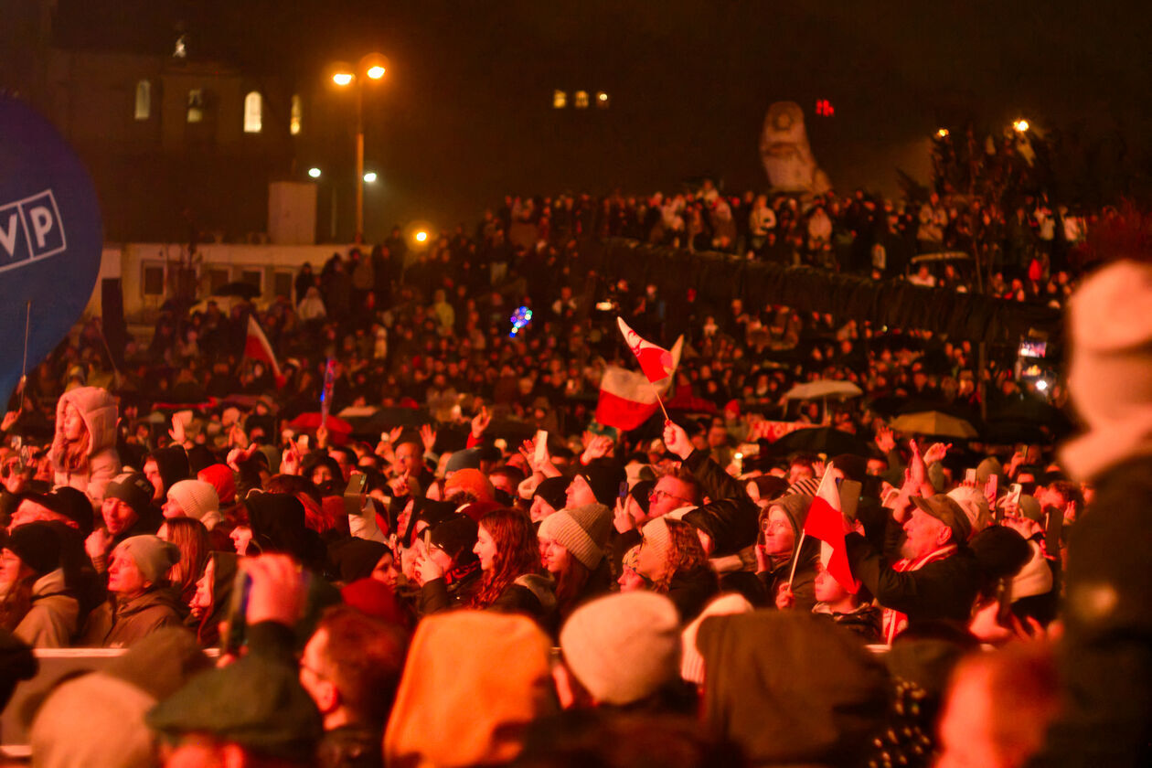  Polska na TAK! - Koncert na Placu Zamkowym (zdjęcie 22) - Autor: Michał Żyszkiewicz