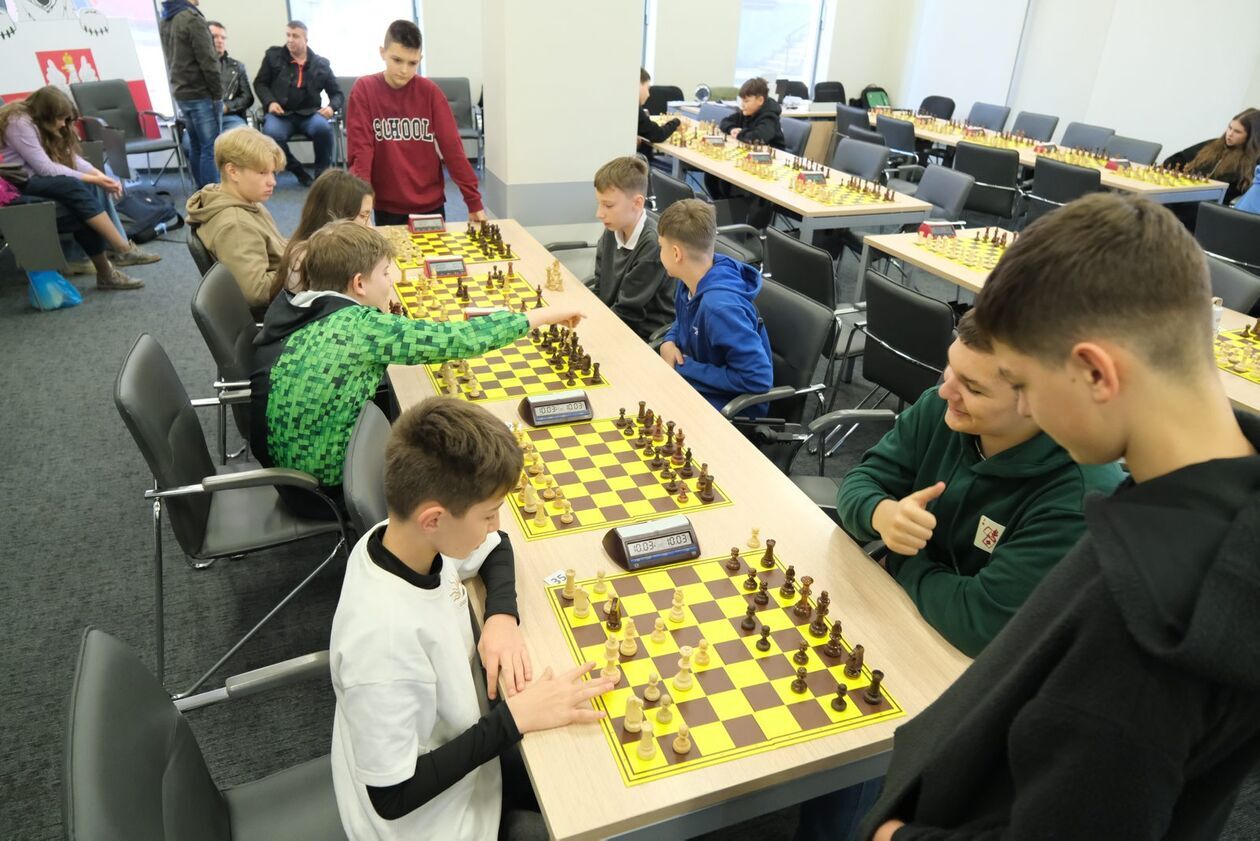  Turniej szachowy w IPN Lublin (zdjęcie 5) - Autor: DW