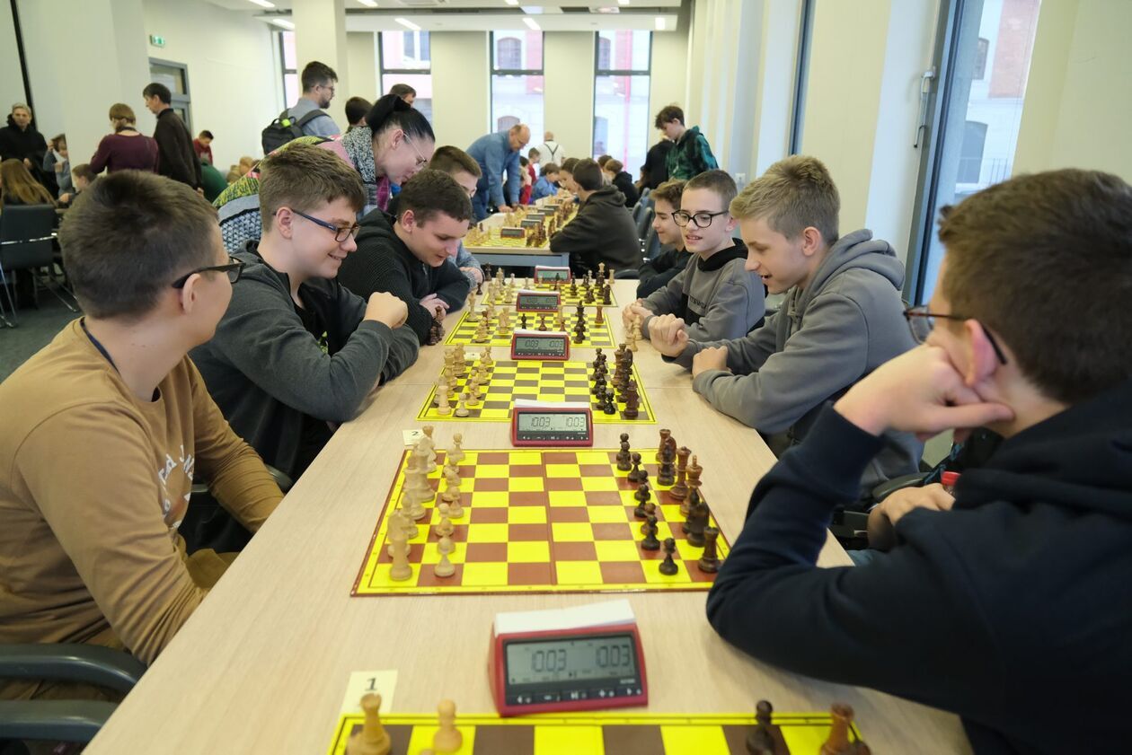 Turniej szachowy w IPN Lublin - Autor: DW