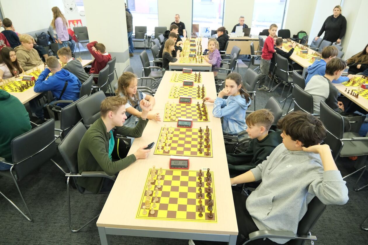  Turniej szachowy w IPN Lublin (zdjęcie 14) - Autor: DW