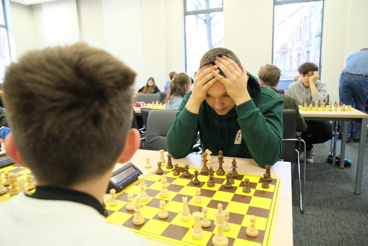  Turniej szachowy w IPN Lublin (zdjęcie 8) - Autor: DW