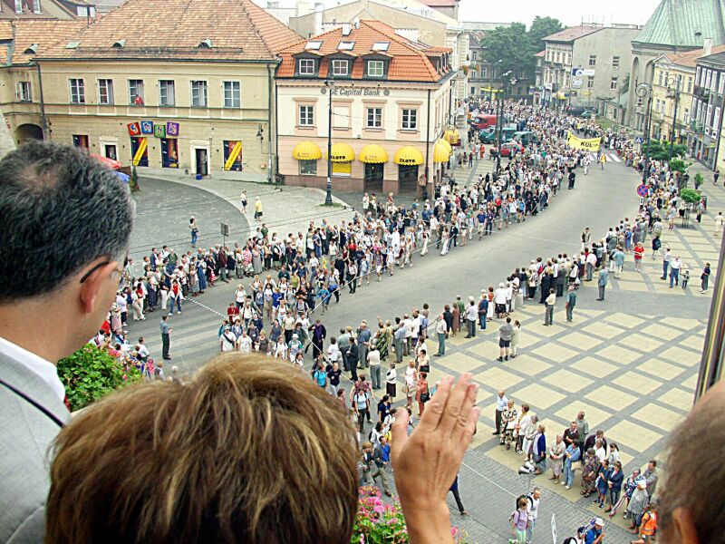 Wśród pielgrzymów, którzy w sobotę wyruszyli z Lublina jest bardzo dużo młodych ludzi (M. Kaczanowsk