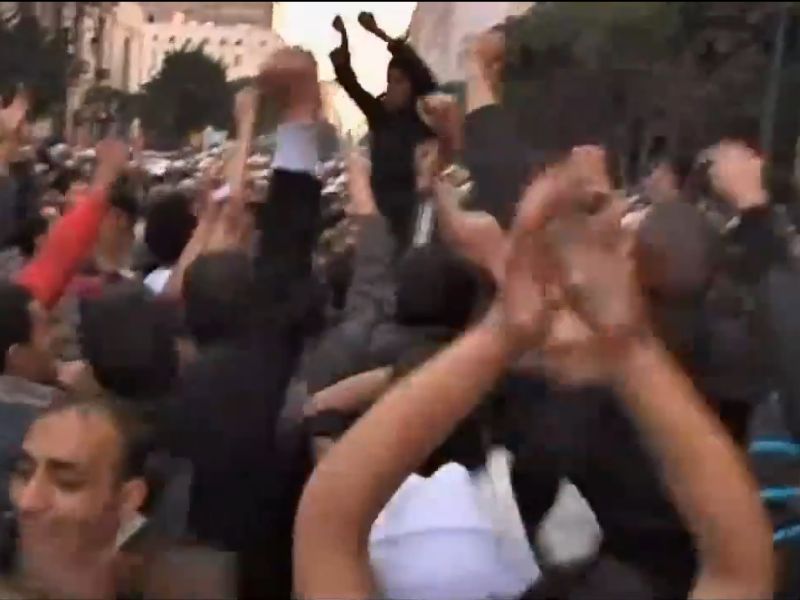 Protesty w Egipcie trwają już od kilku dni i przybierają na sile. (ITNEWS / youtube.pl)