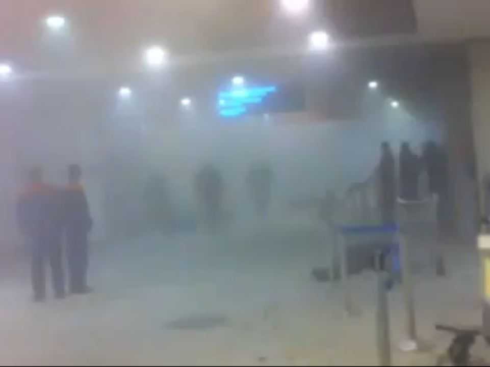 Zamach na lotnisku Domodiedowo (Fot. YouTube)