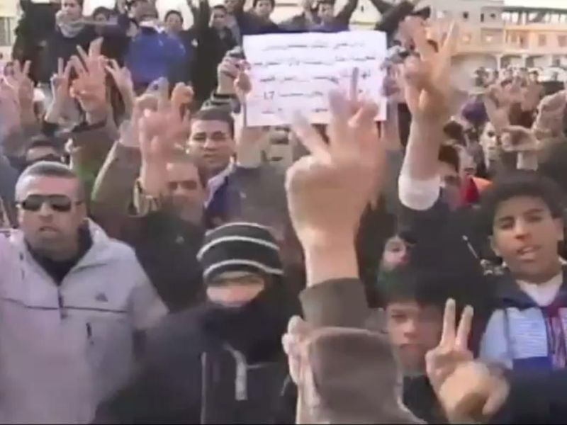 Polacy wracają z Libii do Polski (Fot. Kadr z youtube)