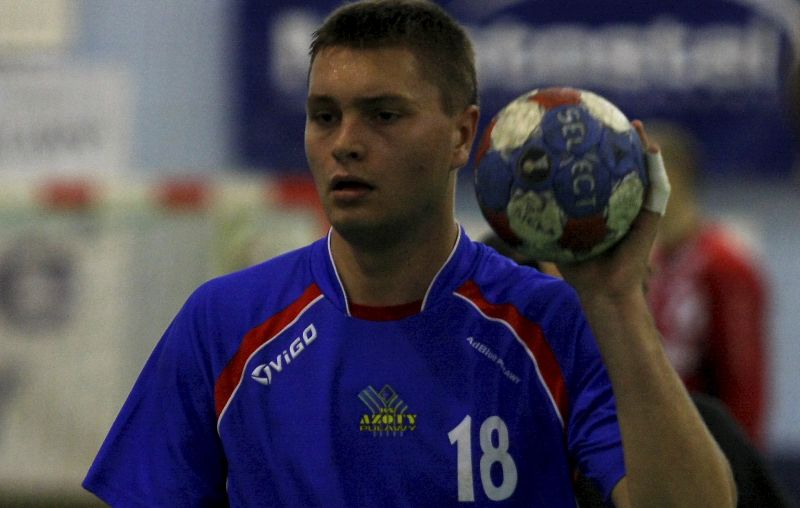 Michał Szyba zdobył osiem bramek w meczu z Orlenem Wisłą Płock, który Azoty Puławy przegrały 21:34 (